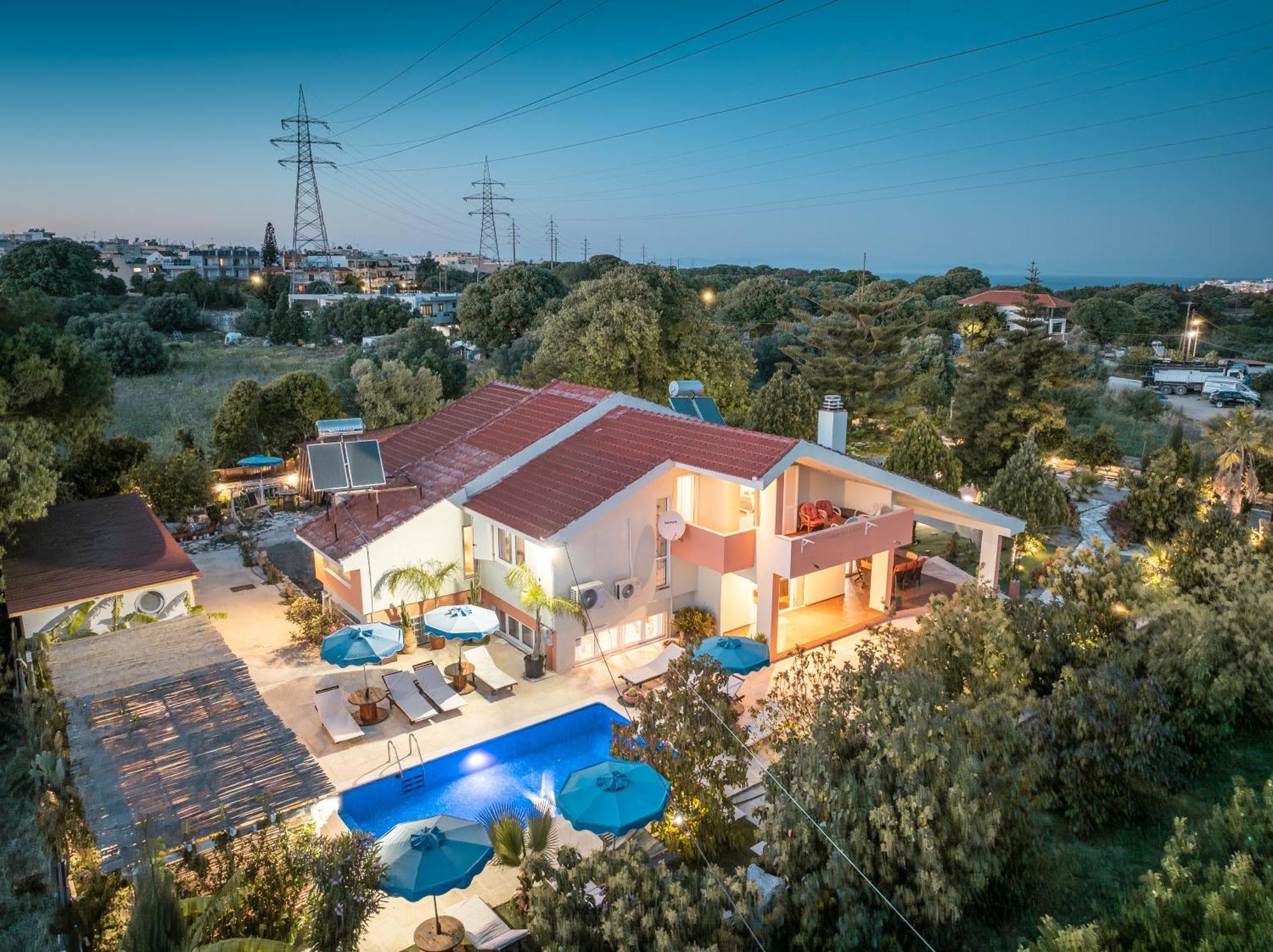 Villa Artzy