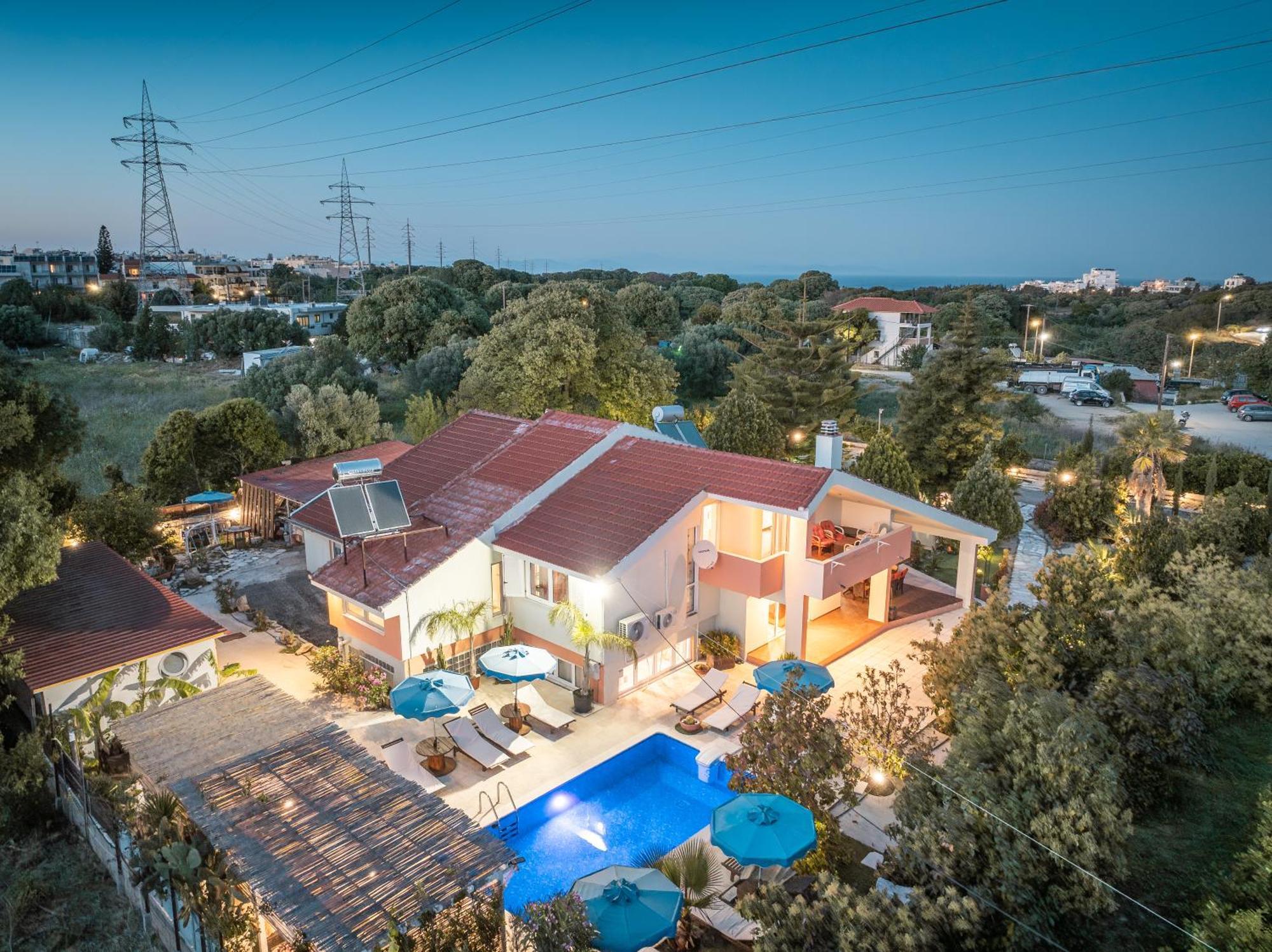 Villa Artzy *